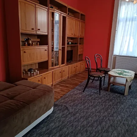 Hagyomany Oerzo Egyesuelet Guest house *